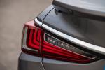 Lexus ES300h 2019 года (UK)